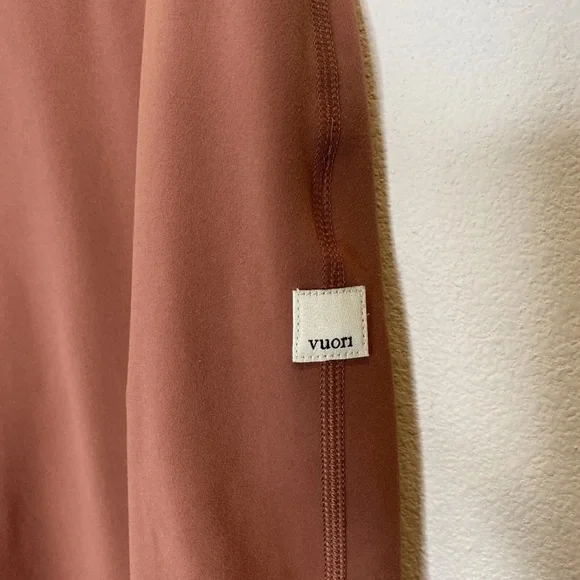 Vuori Daily Leggings - Hazelnut Rose - Picture 2 of 7